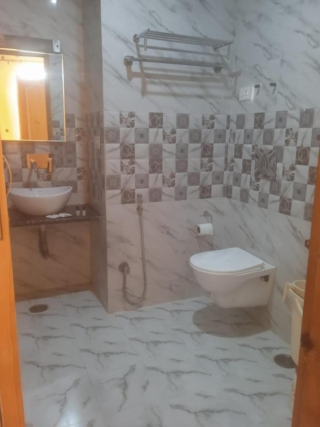 Hotel Shefaf Durgjan Zewnętrze zdjęcie