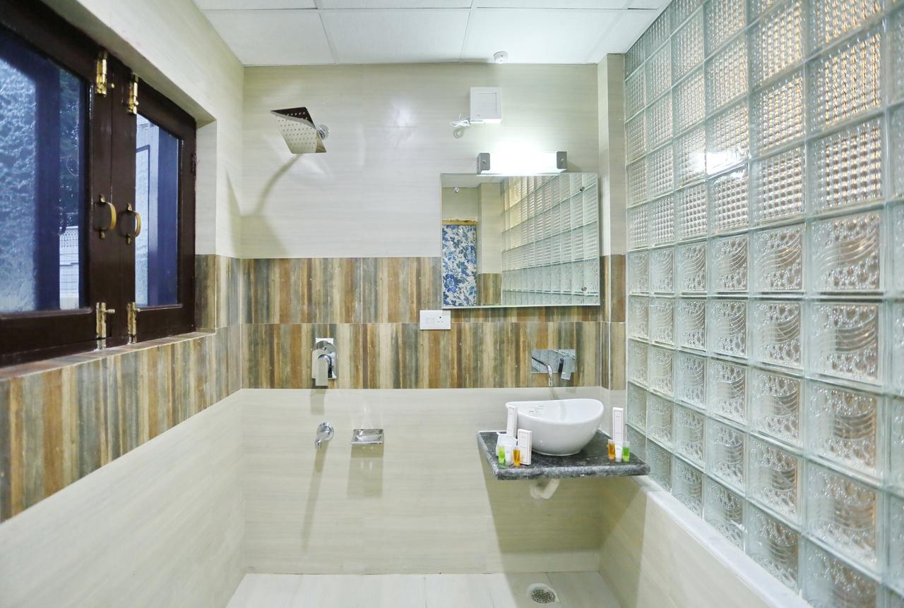 Hotel Shefaf Durgjan Zewnętrze zdjęcie
