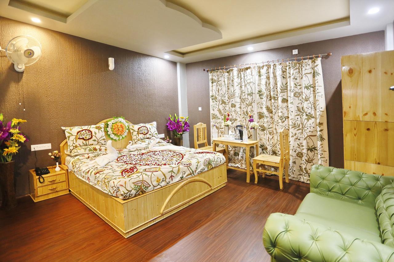 Hotel Shefaf Durgjan Zewnętrze zdjęcie