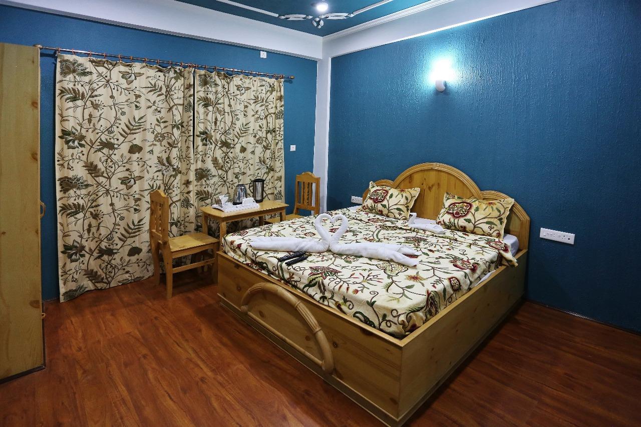 Hotel Shefaf Durgjan Zewnętrze zdjęcie